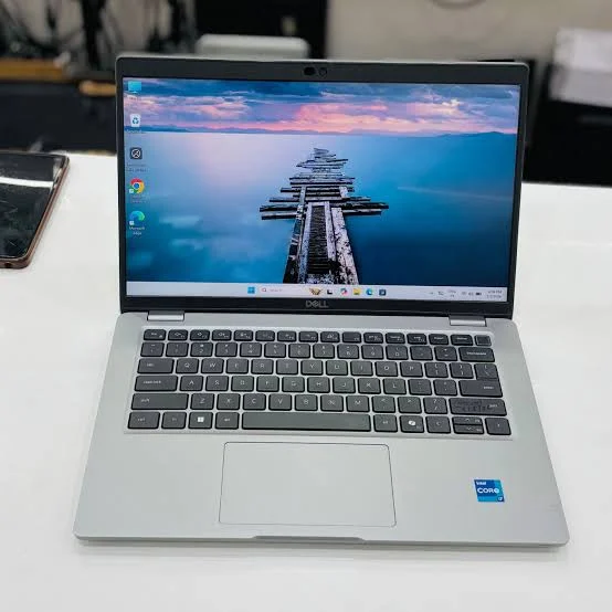 DELL REFURBISHED Latitude E5431 (i5 12th/ 8GB Ram/ 256 SSD (1 month chechking warranty only (If the seal is broken,warranty will not be covered)
